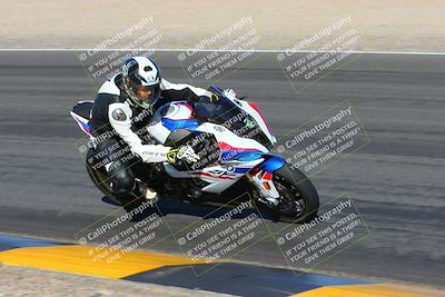 media/Jan-20-2023-Apex Assassins (Fri) [[05880b9d29]]/Trackday 2/Session 4 (Turn 3 Inside)/